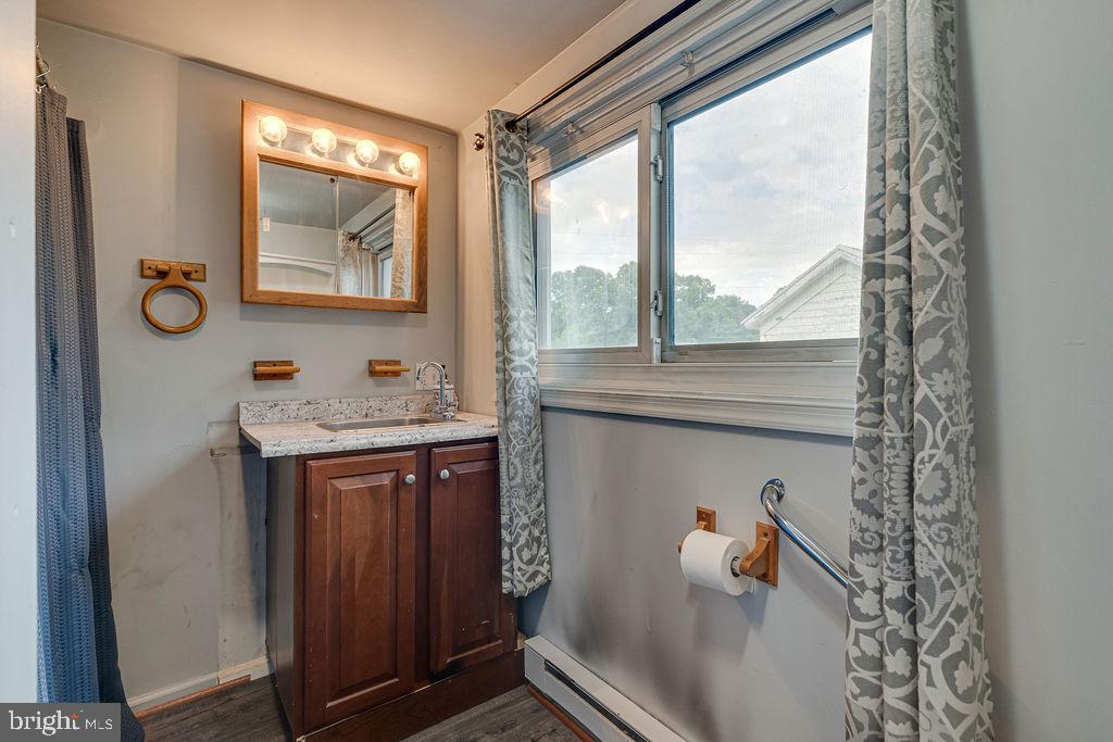340 ANDREWS RD, STRASBURG, Virginia 22657, 3 Bedrooms Bedrooms, ,1 BathroomBathrooms,Residential,For sale,340 ANDREWS RD,VAWR2011202 MLS # VAWR2011202