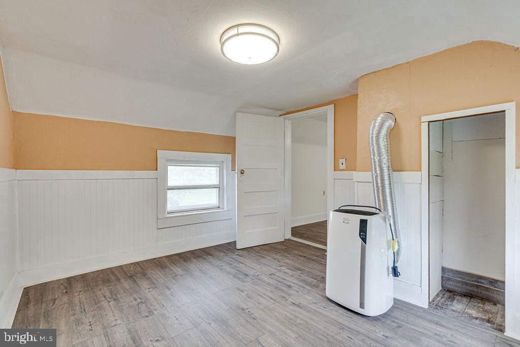 340 ANDREWS RD, STRASBURG, Virginia 22657, 3 Bedrooms Bedrooms, ,1 BathroomBathrooms,Residential,For sale,340 ANDREWS RD,VAWR2011202 MLS # VAWR2011202