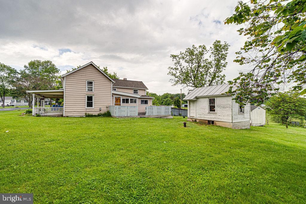 340 ANDREWS RD, STRASBURG, Virginia 22657, 3 Bedrooms Bedrooms, ,1 BathroomBathrooms,Residential,For sale,340 ANDREWS RD,VAWR2011202 MLS # VAWR2011202