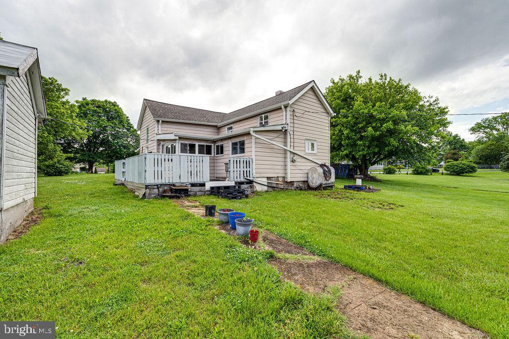 340 ANDREWS RD, STRASBURG, Virginia 22657, 3 Bedrooms Bedrooms, ,1 BathroomBathrooms,Residential,For sale,340 ANDREWS RD,VAWR2011202 MLS # VAWR2011202