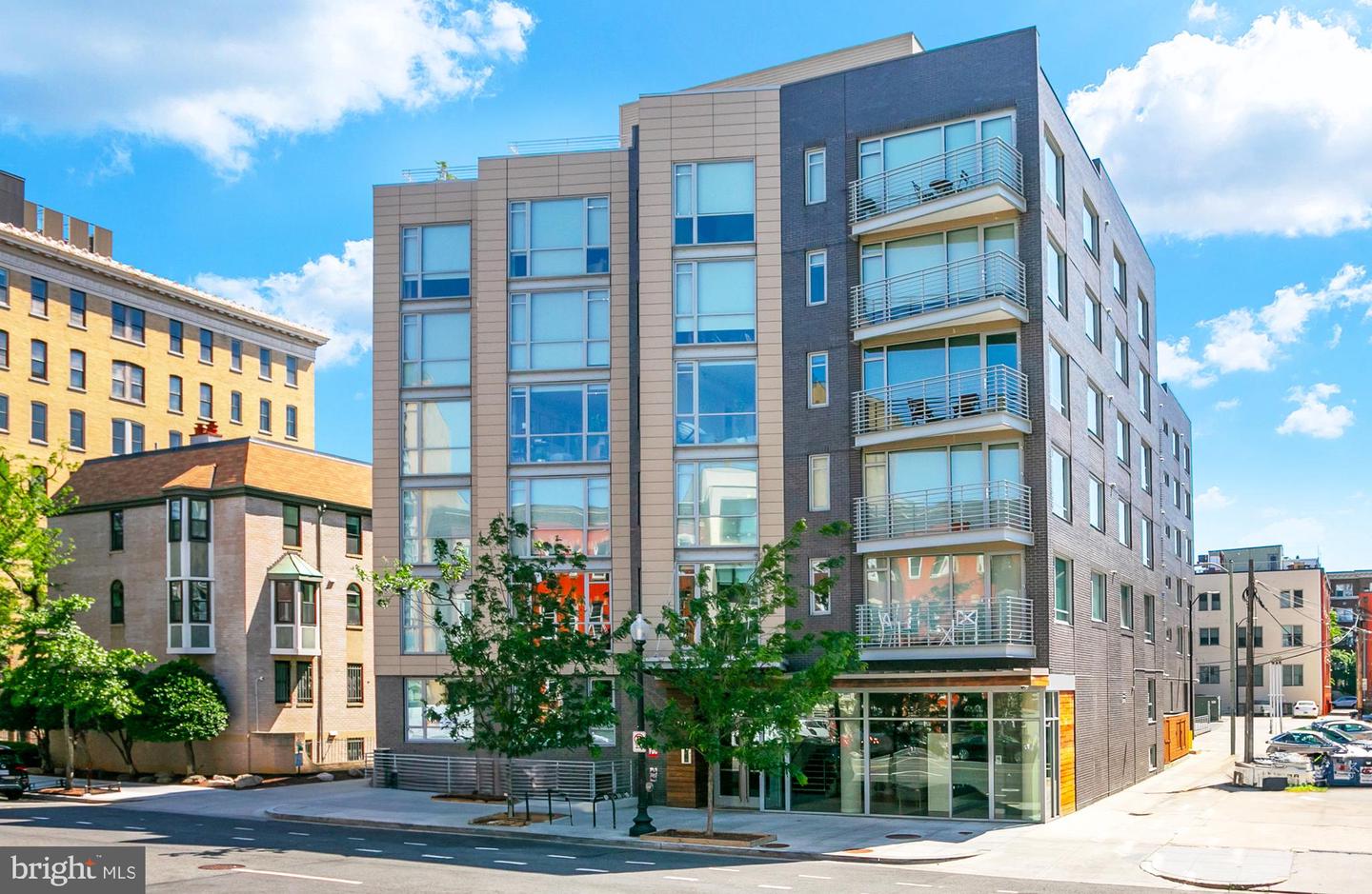 1311 13TH ST NW #503, WASHINGTON, District Of Columbia 20005, 1 Bedroom Bedrooms, ,1 BathroomBathrooms,Residential,For sale,1311 13TH ST NW #503,DCDC2201422 MLS # DCDC2201422