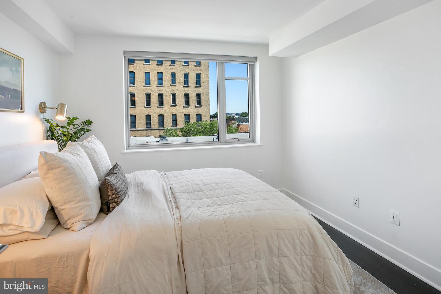1311 13TH ST NW #503, WASHINGTON, District Of Columbia 20005, 1 Bedroom Bedrooms, ,1 BathroomBathrooms,Residential,For sale,1311 13TH ST NW #503,DCDC2201422 MLS # DCDC2201422
