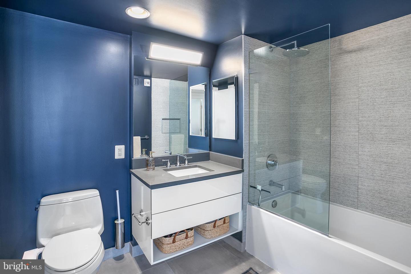1311 13TH ST NW #503, WASHINGTON, District Of Columbia 20005, 1 Bedroom Bedrooms, ,1 BathroomBathrooms,Residential,For sale,1311 13TH ST NW #503,DCDC2201422 MLS # DCDC2201422
