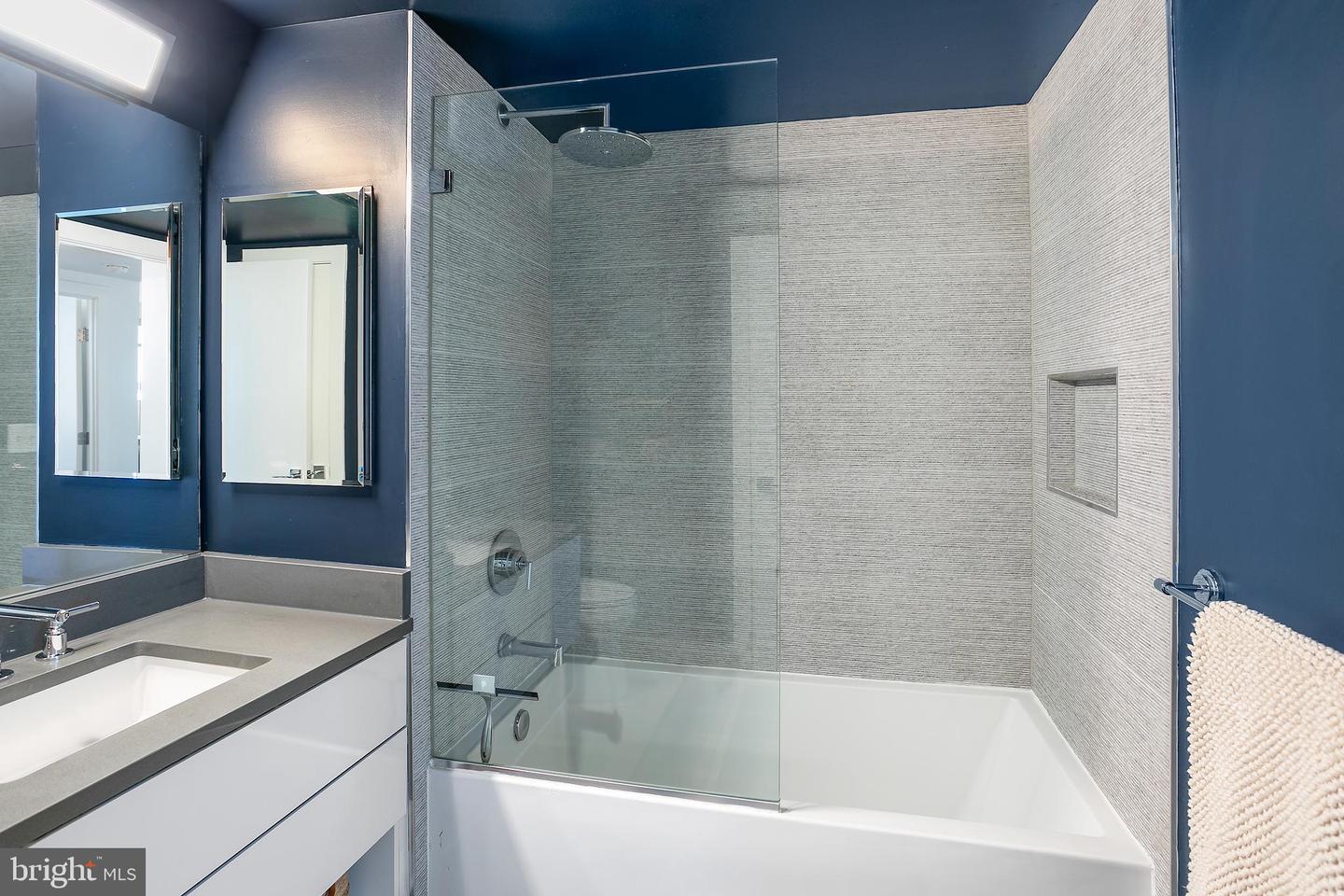 1311 13TH ST NW #503, WASHINGTON, District Of Columbia 20005, 1 Bedroom Bedrooms, ,1 BathroomBathrooms,Residential,For sale,1311 13TH ST NW #503,DCDC2201422 MLS # DCDC2201422