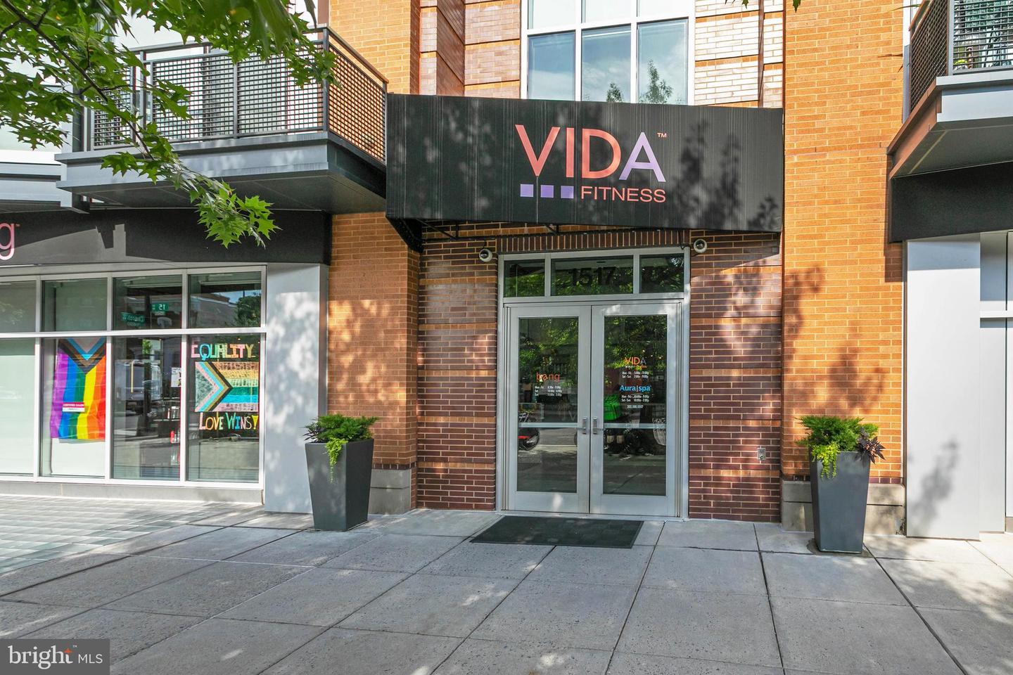 1311 13TH ST NW #503, WASHINGTON, District Of Columbia 20005, 1 Bedroom Bedrooms, ,1 BathroomBathrooms,Residential,For sale,1311 13TH ST NW #503,DCDC2201422 MLS # DCDC2201422