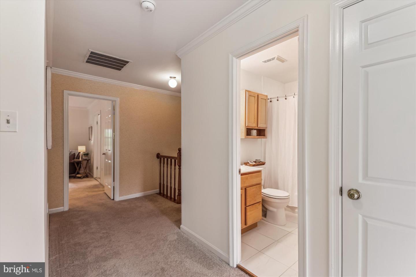 2032 FRANKLIN CLUSTER CT, FALLS CHURCH, Virginia 22043, 4 Bedrooms Bedrooms, ,3 BathroomsBathrooms,Residential,For sale,2032 FRANKLIN CLUSTER CT,VAFX2241916 MLS # VAFX2241916
