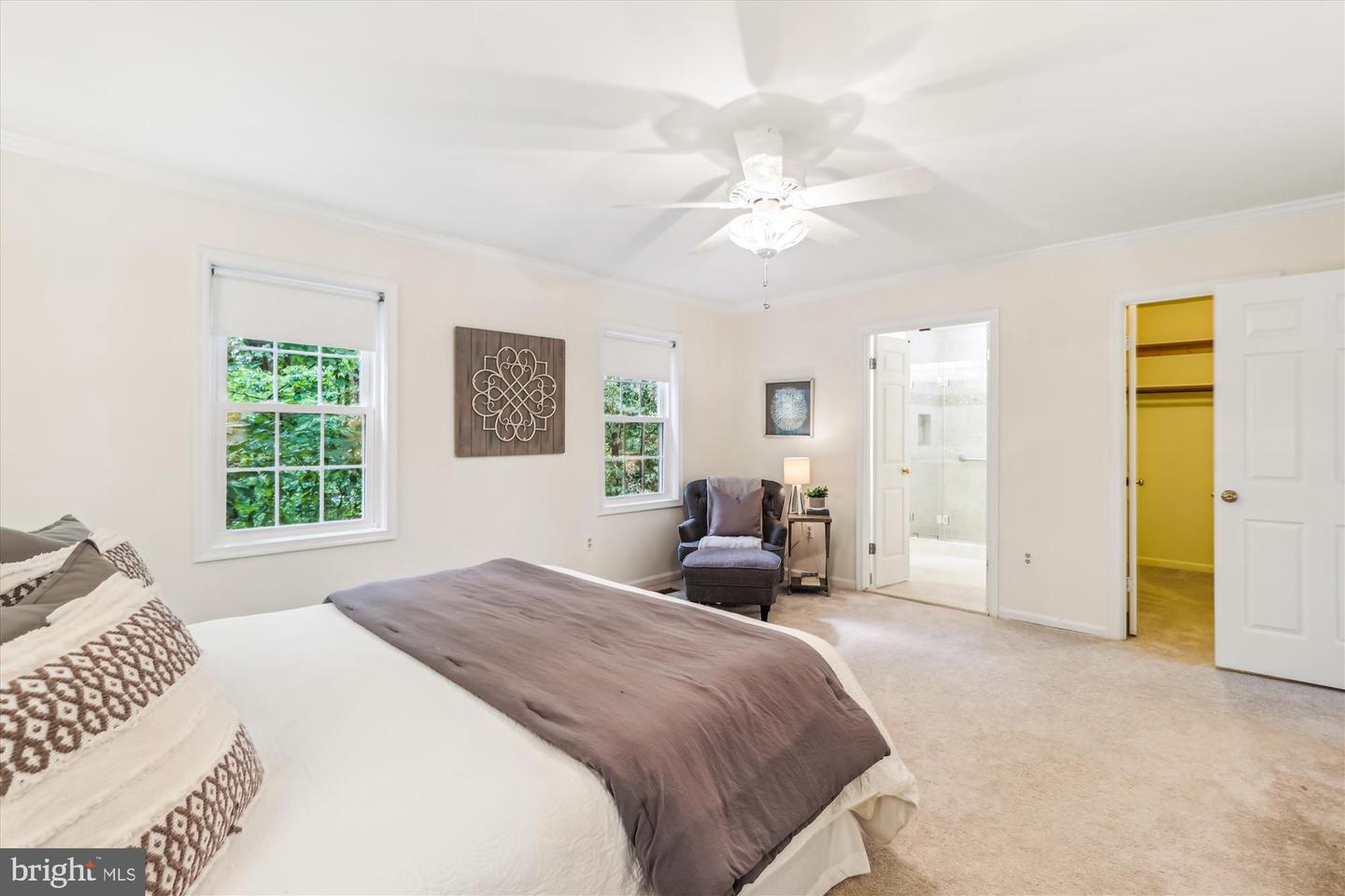 2032 FRANKLIN CLUSTER CT, FALLS CHURCH, Virginia 22043, 4 Bedrooms Bedrooms, ,3 BathroomsBathrooms,Residential,For sale,2032 FRANKLIN CLUSTER CT,VAFX2241916 MLS # VAFX2241916