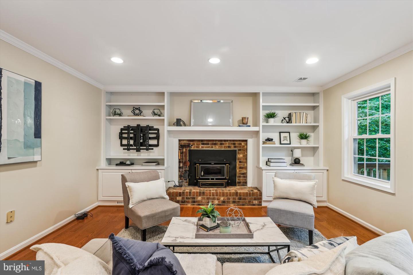 2032 FRANKLIN CLUSTER CT, FALLS CHURCH, Virginia 22043, 4 Bedrooms Bedrooms, ,3 BathroomsBathrooms,Residential,For sale,2032 FRANKLIN CLUSTER CT,VAFX2241916 MLS # VAFX2241916