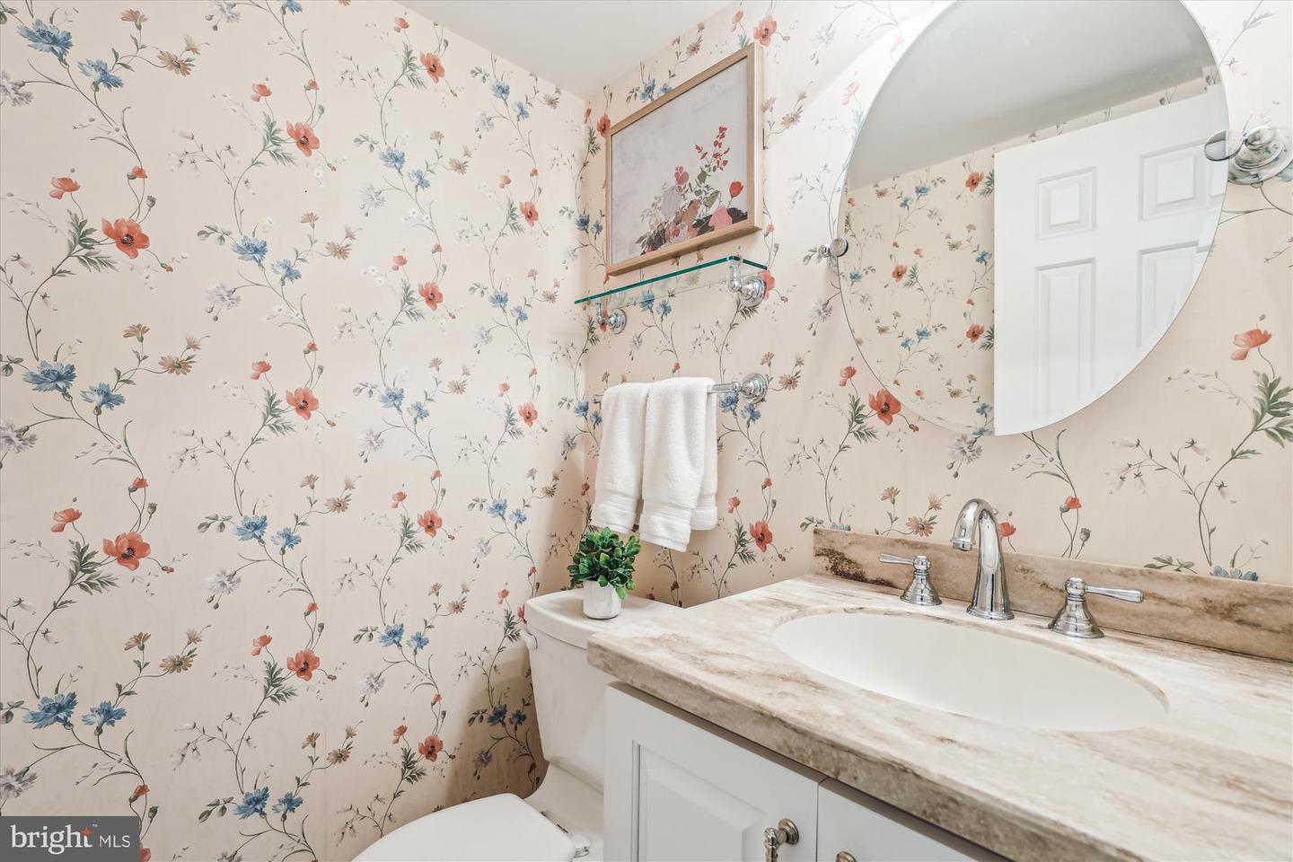 2032 FRANKLIN CLUSTER CT, FALLS CHURCH, Virginia 22043, 4 Bedrooms Bedrooms, ,3 BathroomsBathrooms,Residential,For sale,2032 FRANKLIN CLUSTER CT,VAFX2241916 MLS # VAFX2241916