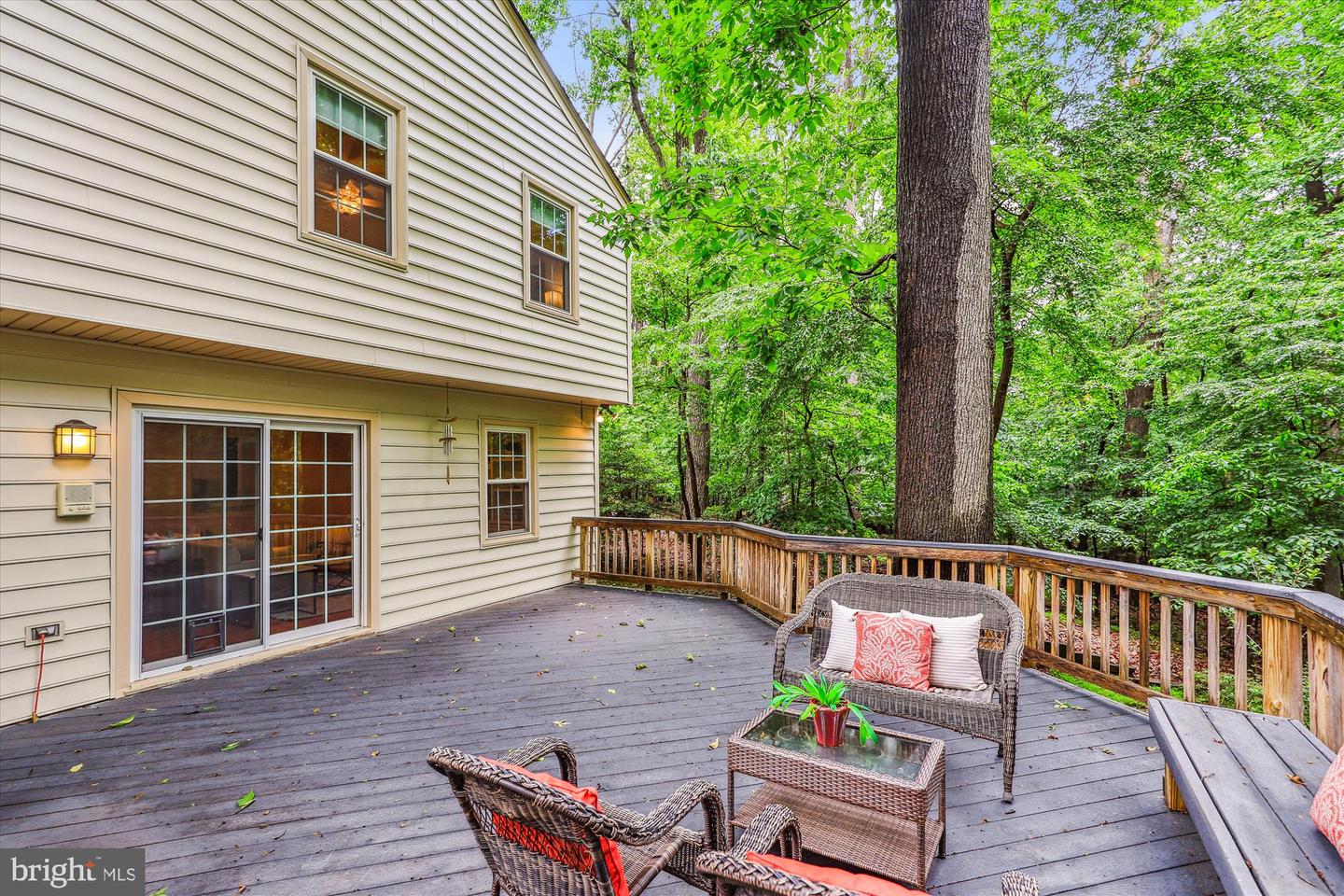 2032 FRANKLIN CLUSTER CT, FALLS CHURCH, Virginia 22043, 4 Bedrooms Bedrooms, ,3 BathroomsBathrooms,Residential,For sale,2032 FRANKLIN CLUSTER CT,VAFX2241916 MLS # VAFX2241916