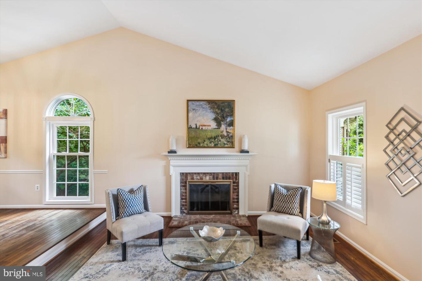 2032 FRANKLIN CLUSTER CT, FALLS CHURCH, Virginia 22043, 4 Bedrooms Bedrooms, ,3 BathroomsBathrooms,Residential,For sale,2032 FRANKLIN CLUSTER CT,VAFX2241916 MLS # VAFX2241916