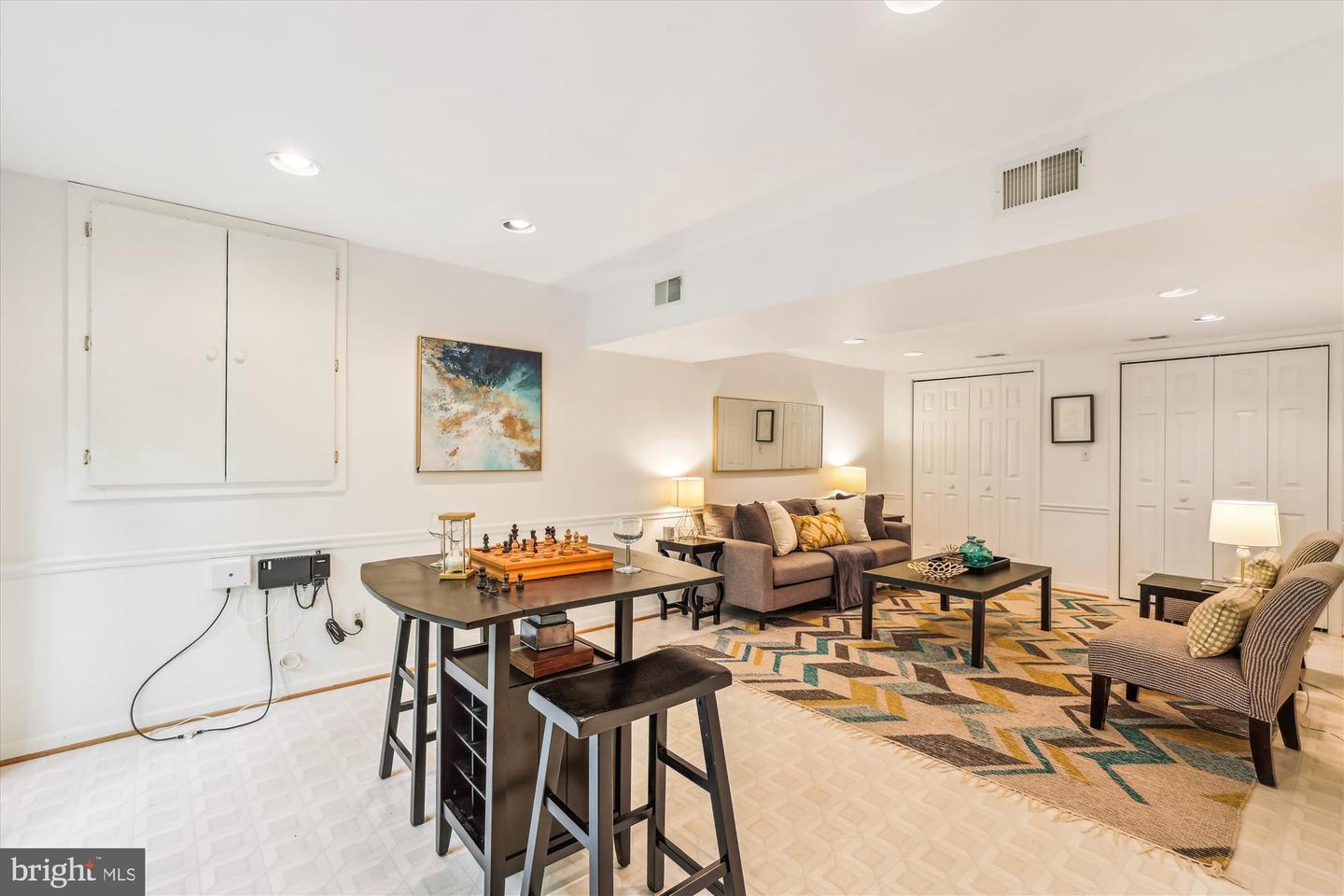 2032 FRANKLIN CLUSTER CT, FALLS CHURCH, Virginia 22043, 4 Bedrooms Bedrooms, ,3 BathroomsBathrooms,Residential,For sale,2032 FRANKLIN CLUSTER CT,VAFX2241916 MLS # VAFX2241916
