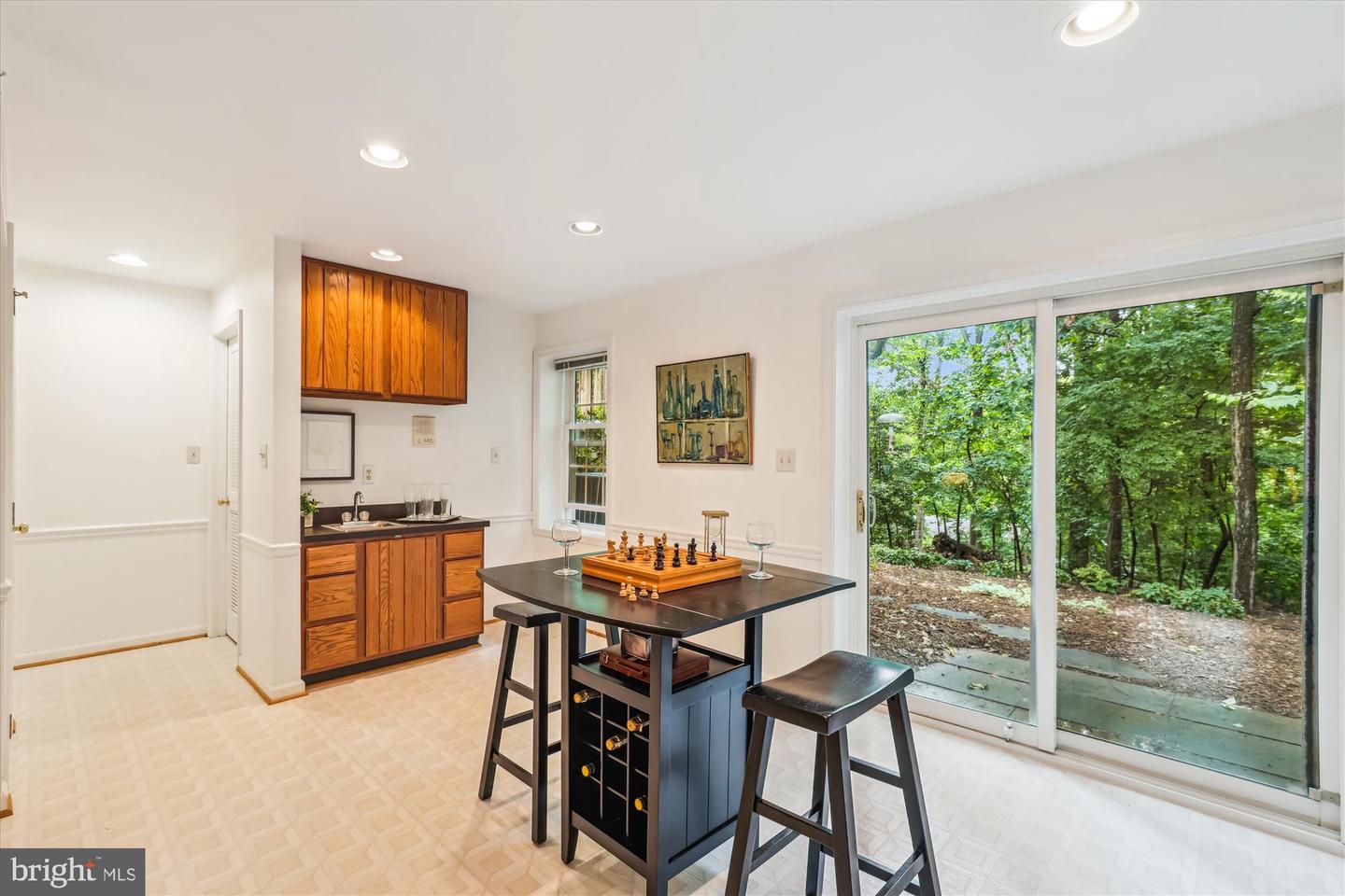 2032 FRANKLIN CLUSTER CT, FALLS CHURCH, Virginia 22043, 4 Bedrooms Bedrooms, ,3 BathroomsBathrooms,Residential,For sale,2032 FRANKLIN CLUSTER CT,VAFX2241916 MLS # VAFX2241916