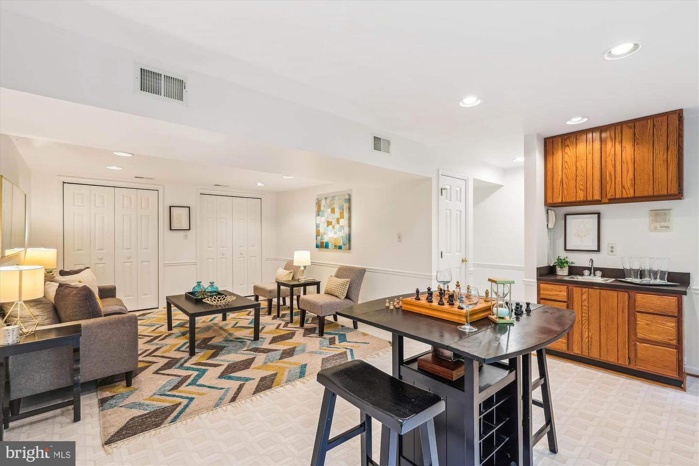 2032 FRANKLIN CLUSTER CT, FALLS CHURCH, Virginia 22043, 4 Bedrooms Bedrooms, ,3 BathroomsBathrooms,Residential,For sale,2032 FRANKLIN CLUSTER CT,VAFX2241916 MLS # VAFX2241916