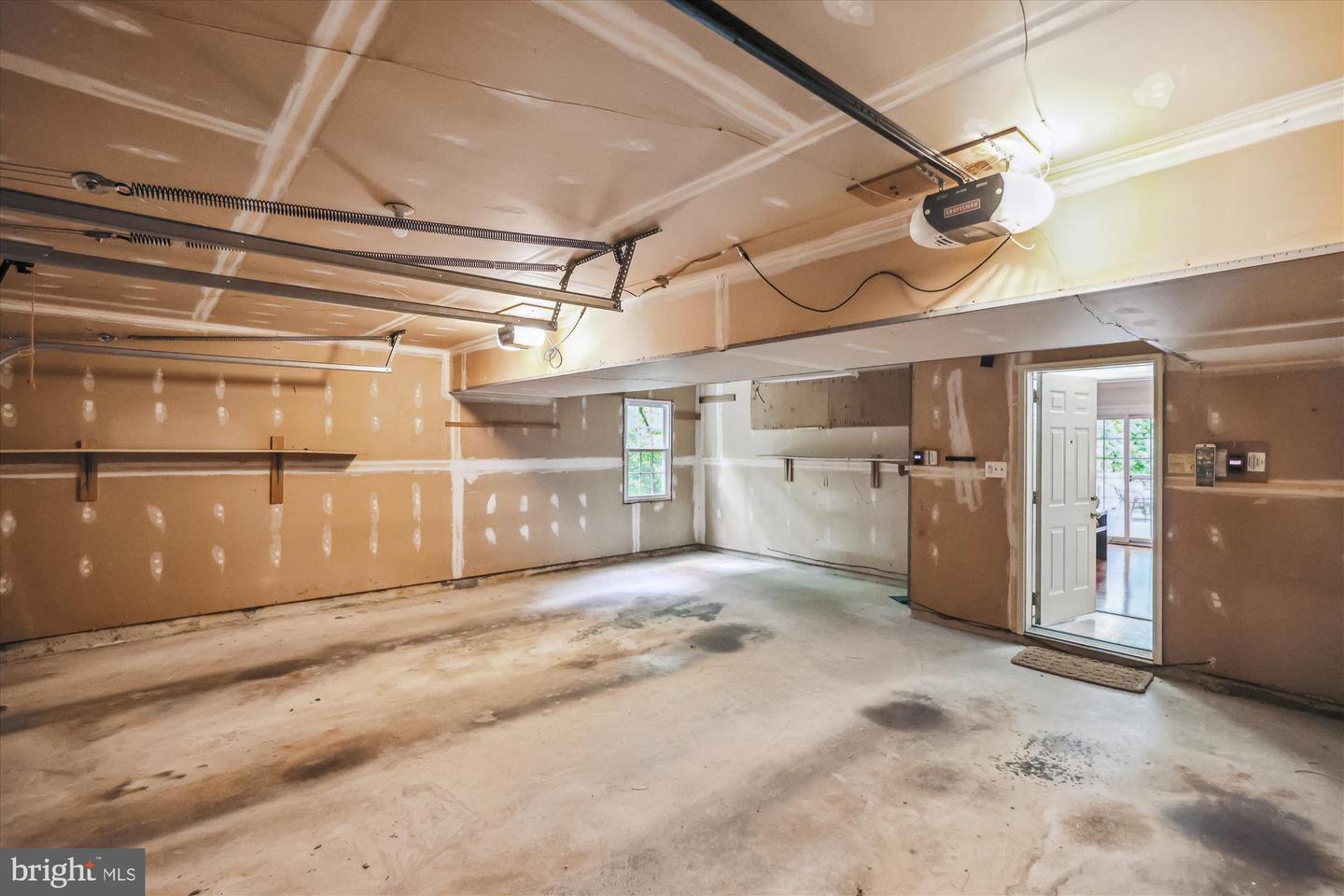 2032 FRANKLIN CLUSTER CT, FALLS CHURCH, Virginia 22043, 4 Bedrooms Bedrooms, ,3 BathroomsBathrooms,Residential,For sale,2032 FRANKLIN CLUSTER CT,VAFX2241916 MLS # VAFX2241916