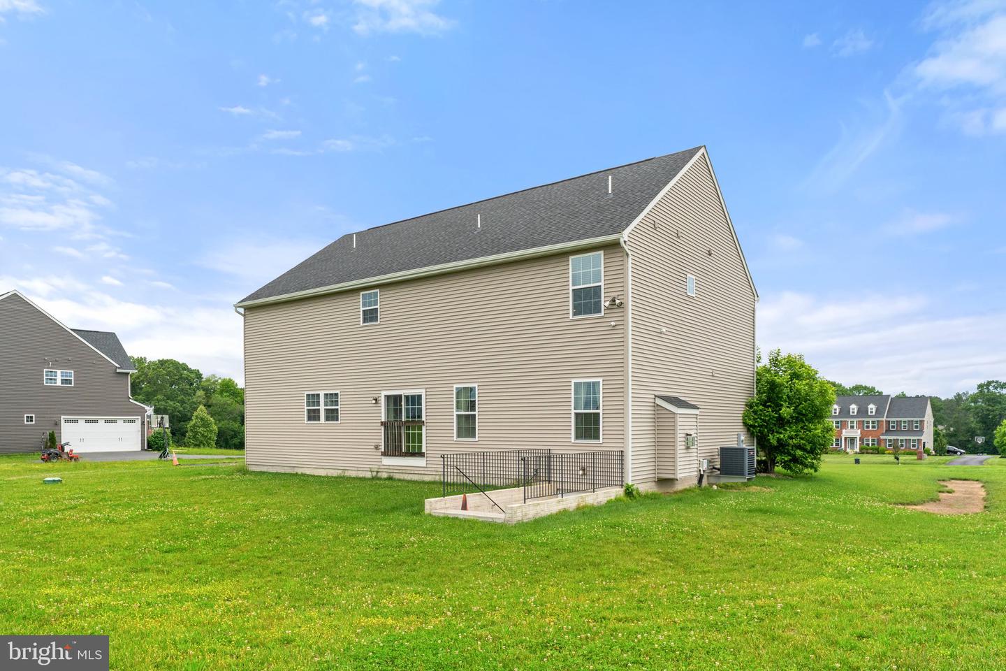 12804 MONTEREY CT, FREDERICKSBURG, Virginia 22407, 5 Bedrooms Bedrooms, ,5 BathroomsBathrooms,Residential,For sale,12804 MONTEREY CT,VASP2033258 MLS # VASP2033258