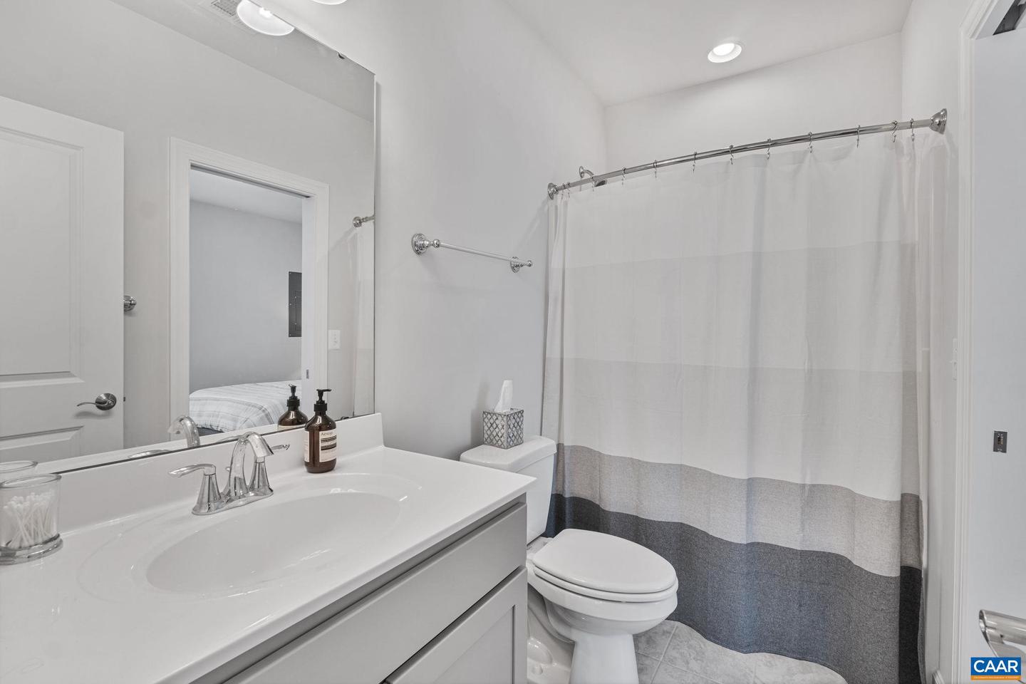 3190 HORIZON RD, CHARLOTTESVILLE, Virginia 22902, 4 Bedrooms Bedrooms, ,3 BathroomsBathrooms,Residential,For sale,3190 HORIZON RD,664710 MLS # 664710