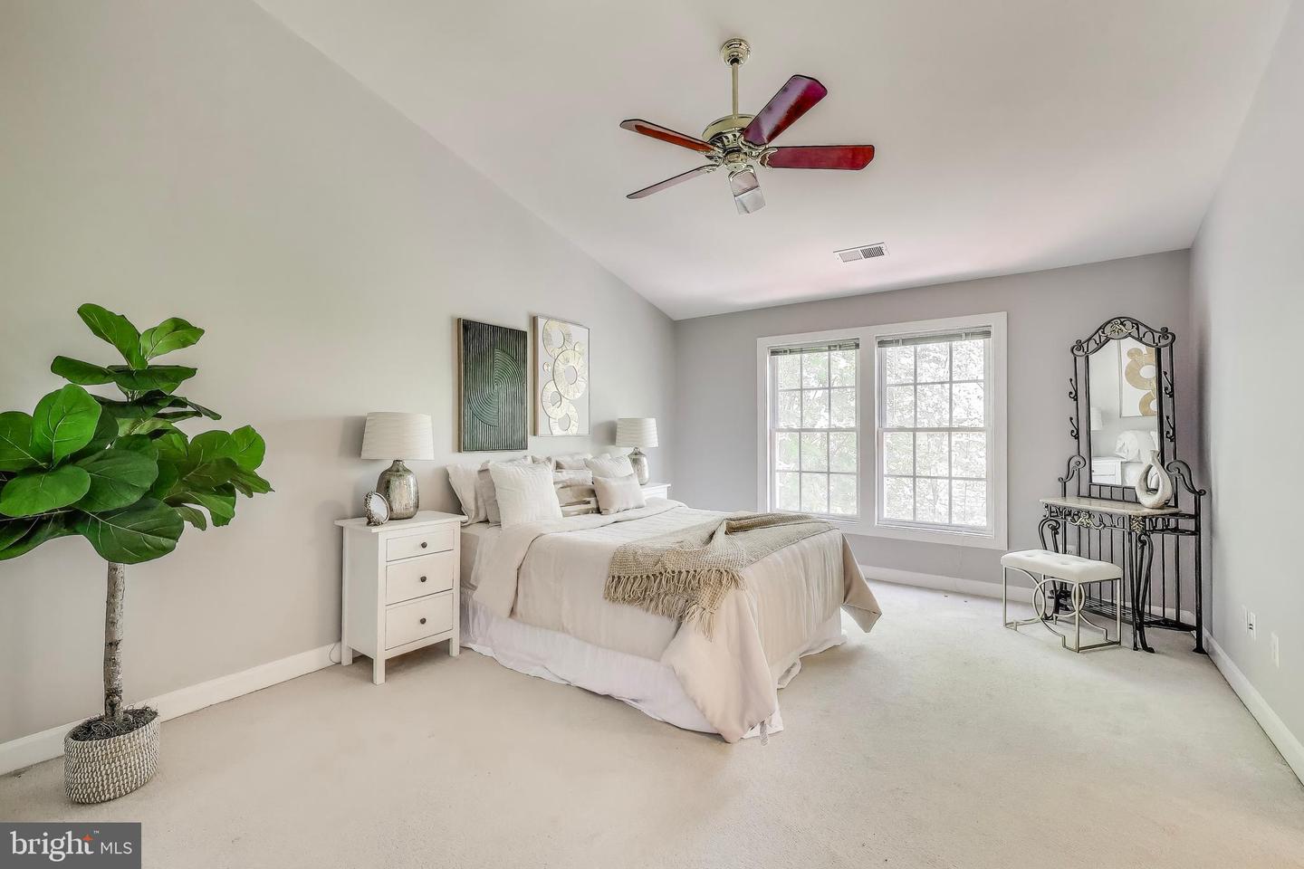 9093 ACHESON CT, LORTON, Virginia 22079, 3 Bedrooms Bedrooms, ,2 BathroomsBathrooms,Residential,For sale,9093 ACHESON CT,VAFX2242036 MLS # VAFX2242036