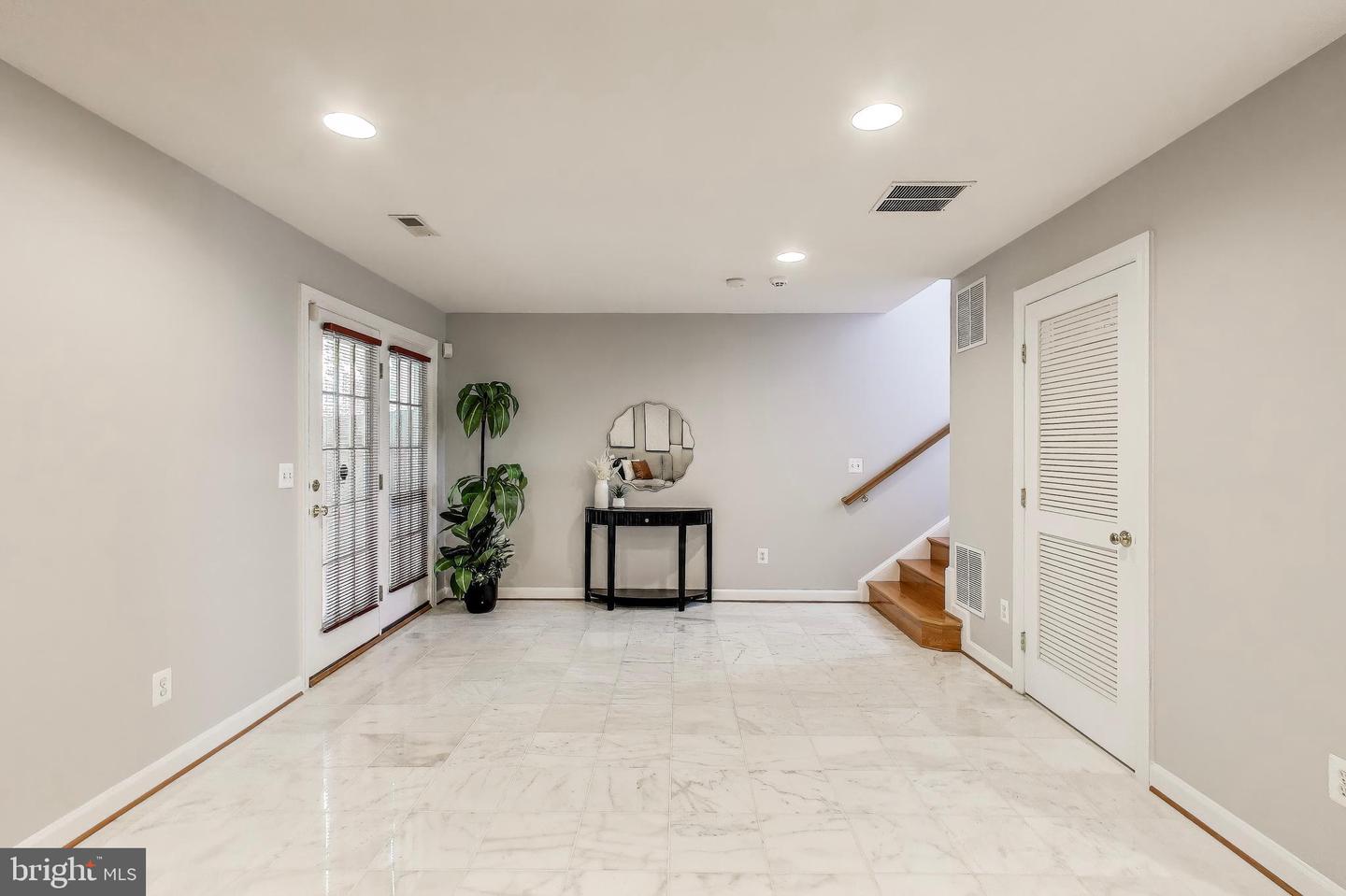 9093 ACHESON CT, LORTON, Virginia 22079, 3 Bedrooms Bedrooms, ,2 BathroomsBathrooms,Residential,For sale,9093 ACHESON CT,VAFX2242036 MLS # VAFX2242036