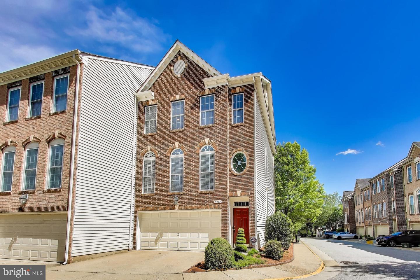 9093 ACHESON CT, LORTON, Virginia 22079, 3 Bedrooms Bedrooms, ,2 BathroomsBathrooms,Residential,For sale,9093 ACHESON CT,VAFX2242036 MLS # VAFX2242036