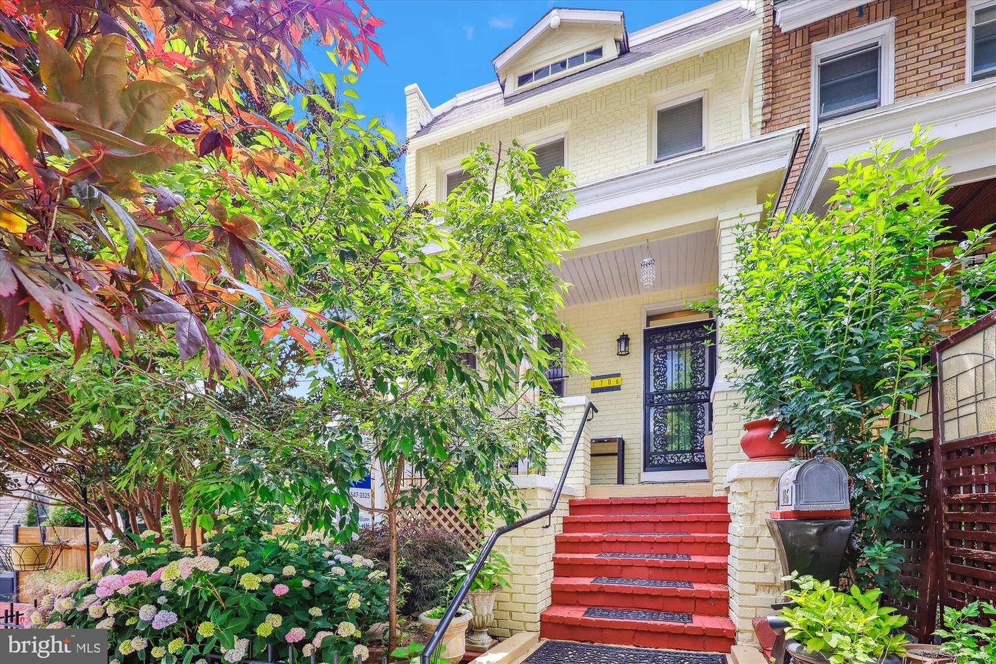 1706 NE 1ST ST NE, WASHINGTON, District Of Columbia 20002, 3 Bedrooms Bedrooms, ,3 BathroomsBathrooms,Residential,For sale,1706 NE 1ST ST NE,DCDC2201924 MLS # DCDC2201924