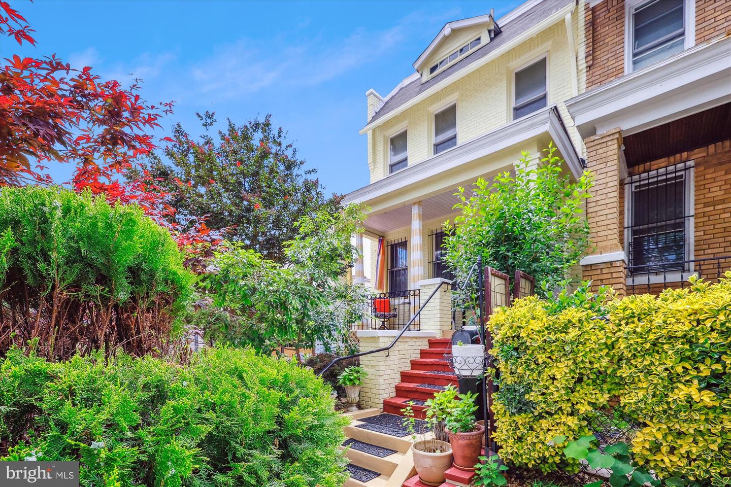 1706 NE 1ST ST NE, WASHINGTON, District Of Columbia 20002, 3 Bedrooms Bedrooms, ,3 BathroomsBathrooms,Residential,For sale,1706 NE 1ST ST NE,DCDC2201924 MLS # DCDC2201924