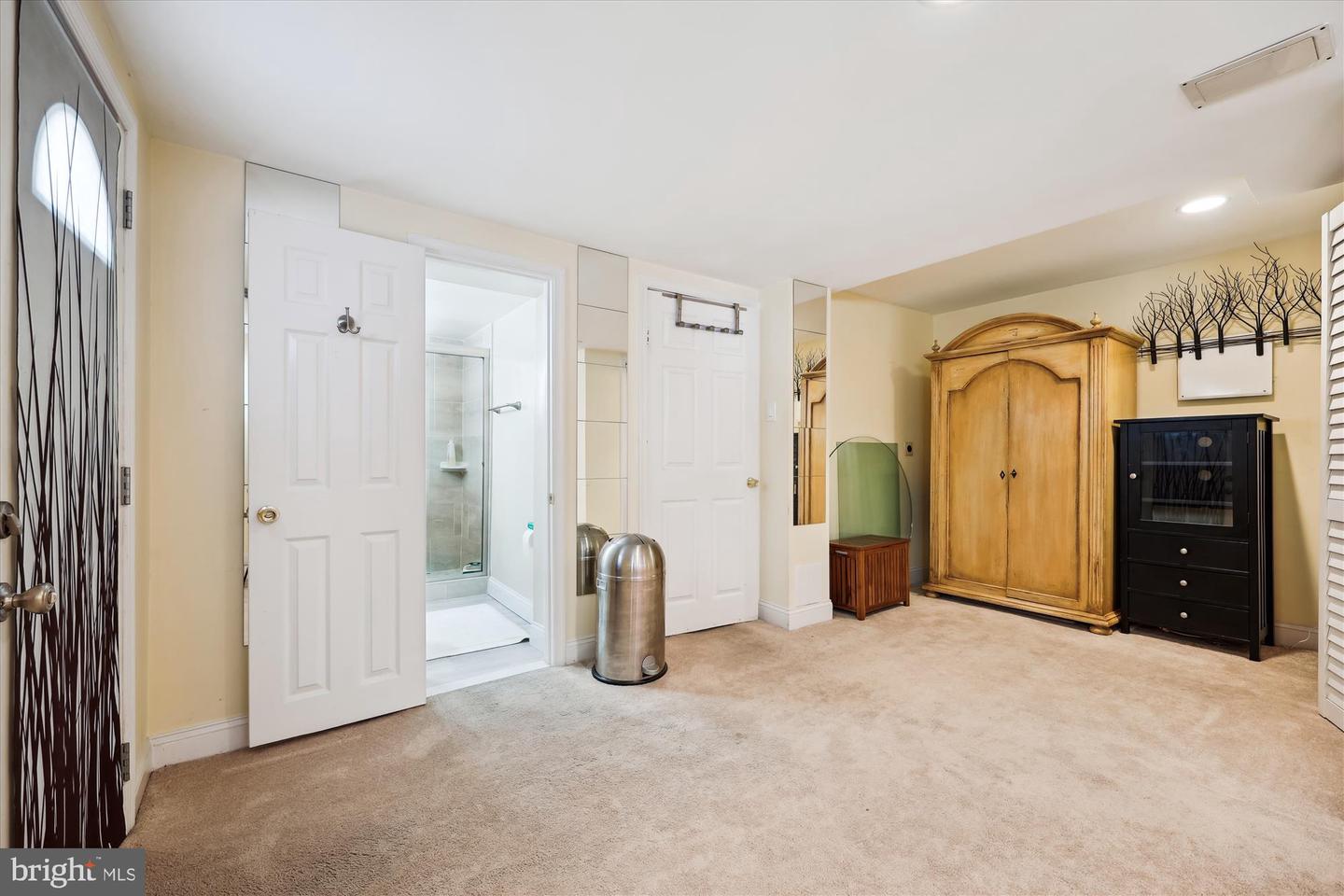1706 NE 1ST ST NE, WASHINGTON, District Of Columbia 20002, 3 Bedrooms Bedrooms, ,3 BathroomsBathrooms,Residential,For sale,1706 NE 1ST ST NE,DCDC2201924 MLS # DCDC2201924