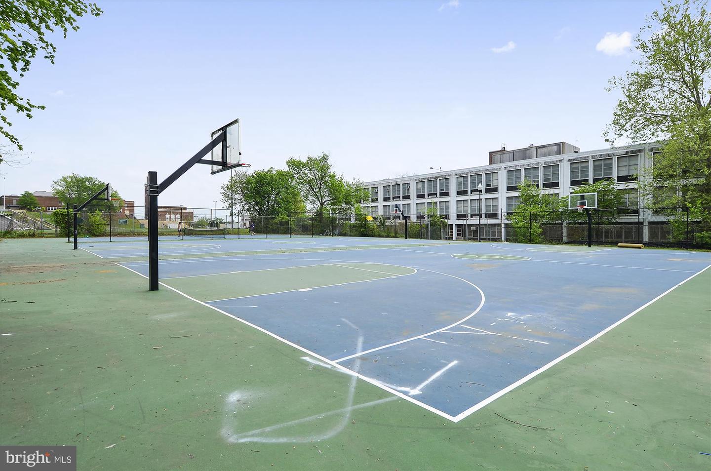 1706 NE 1ST ST NE, WASHINGTON, District Of Columbia 20002, 3 Bedrooms Bedrooms, ,3 BathroomsBathrooms,Residential,For sale,1706 NE 1ST ST NE,DCDC2201924 MLS # DCDC2201924
