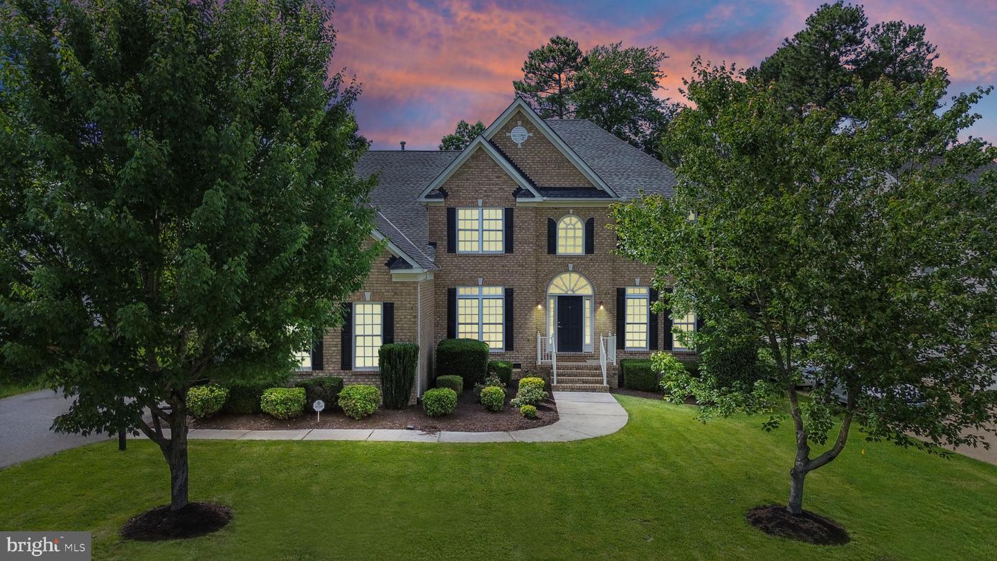 10006 BRIGHTSTONE DR, MIDLOTHIAN, Virginia 23112, 5 Bedrooms Bedrooms, 10 Rooms Rooms,3 BathroomsBathrooms,Residential,For sale,10006 BRIGHTSTONE DR,VACF2001150 MLS # VACF2001150