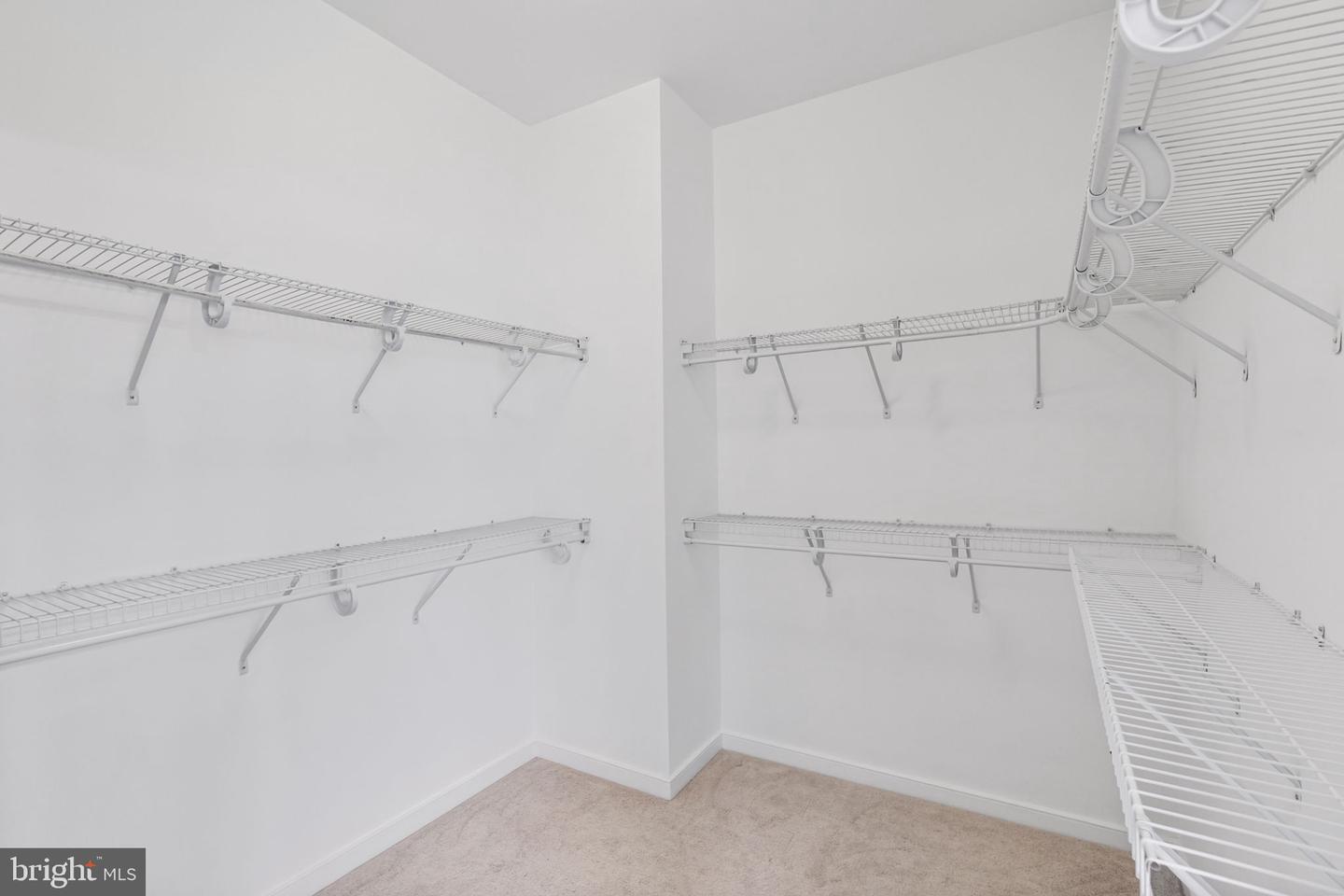 10006 BRIGHTSTONE DR, MIDLOTHIAN, Virginia 23112, 5 Bedrooms Bedrooms, 10 Rooms Rooms,3 BathroomsBathrooms,Residential,For sale,10006 BRIGHTSTONE DR,VACF2001150 MLS # VACF2001150