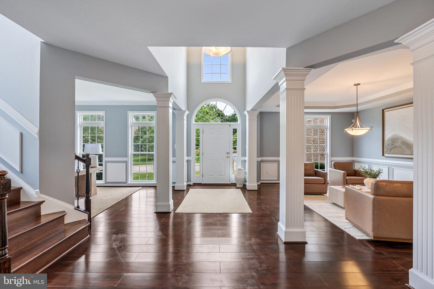 10006 BRIGHTSTONE DR, MIDLOTHIAN, Virginia 23112, 5 Bedrooms Bedrooms, 10 Rooms Rooms,3 BathroomsBathrooms,Residential,For sale,10006 BRIGHTSTONE DR,VACF2001150 MLS # VACF2001150