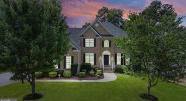10006 BRIGHTSTONE DR, MIDLOTHIAN, Virginia 23112, 5 Bedrooms Bedrooms, 10 Rooms Rooms,3 BathroomsBathrooms,Residential,For sale,10006 BRIGHTSTONE DR,VACF2001150 MLS # VACF2001150