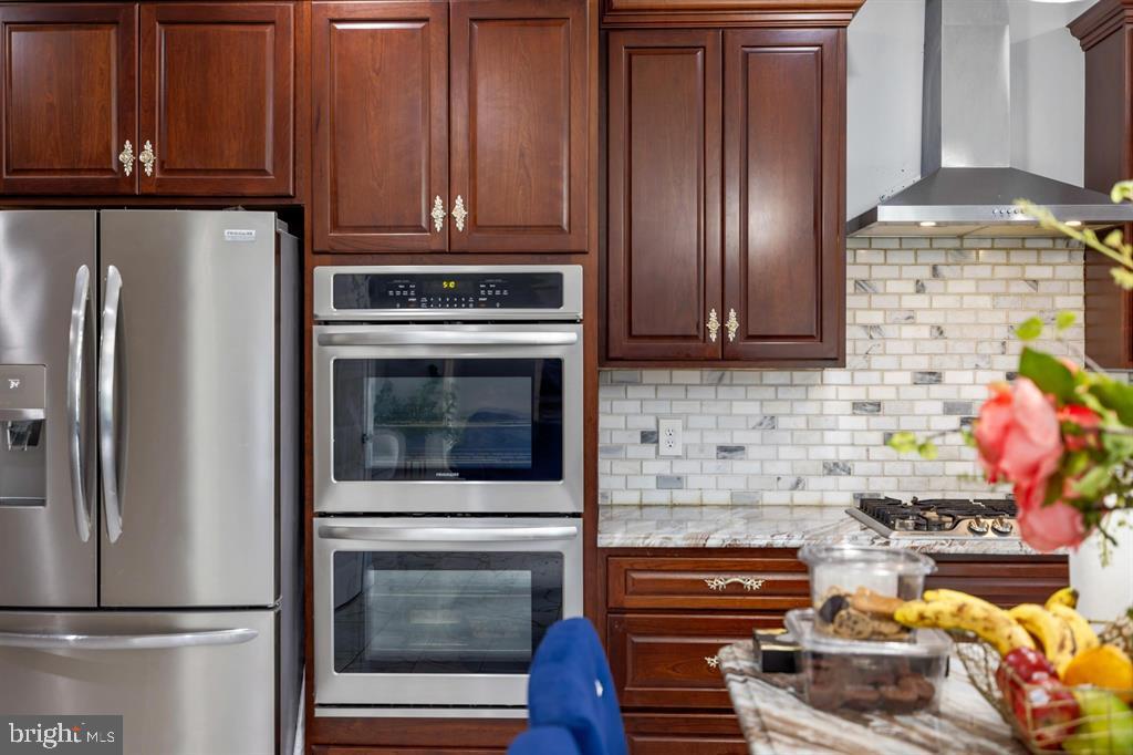 4220 TRAVELER RD, ROCKINGHAM, Virginia 22801, 7 Bedrooms Bedrooms, ,5 BathroomsBathrooms,Residential,For sale,4220 TRAVELER RD,VARO2002330 MLS # VARO2002330