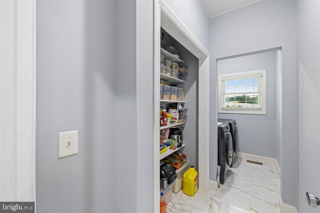 4220 TRAVELER RD, ROCKINGHAM, Virginia 22801, 7 Bedrooms Bedrooms, ,5 BathroomsBathrooms,Residential,For sale,4220 TRAVELER RD,VARO2002330 MLS # VARO2002330