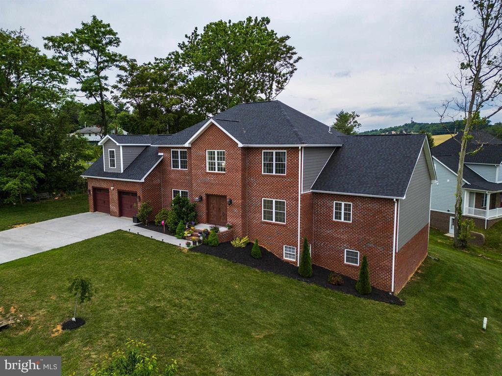 4220 TRAVELER RD, ROCKINGHAM, Virginia 22801, 7 Bedrooms Bedrooms, ,5 BathroomsBathrooms,Residential,For sale,4220 TRAVELER RD,VARO2002330 MLS # VARO2002330