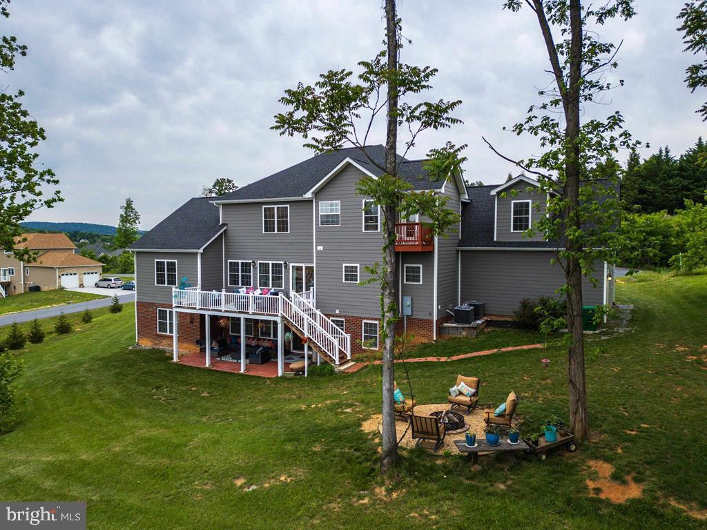 4220 TRAVELER RD, ROCKINGHAM, Virginia 22801, 7 Bedrooms Bedrooms, ,5 BathroomsBathrooms,Residential,For sale,4220 TRAVELER RD,VARO2002330 MLS # VARO2002330