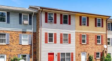 1472 COUNTRY CLUB CT, HARRISONBURG, Virginia 22802, 4 Bedrooms Bedrooms, ,2 BathroomsBathrooms,Residential,For sale,1472 COUNTRY CLUB CT,VAHC2000416 MLS # VAHC2000416