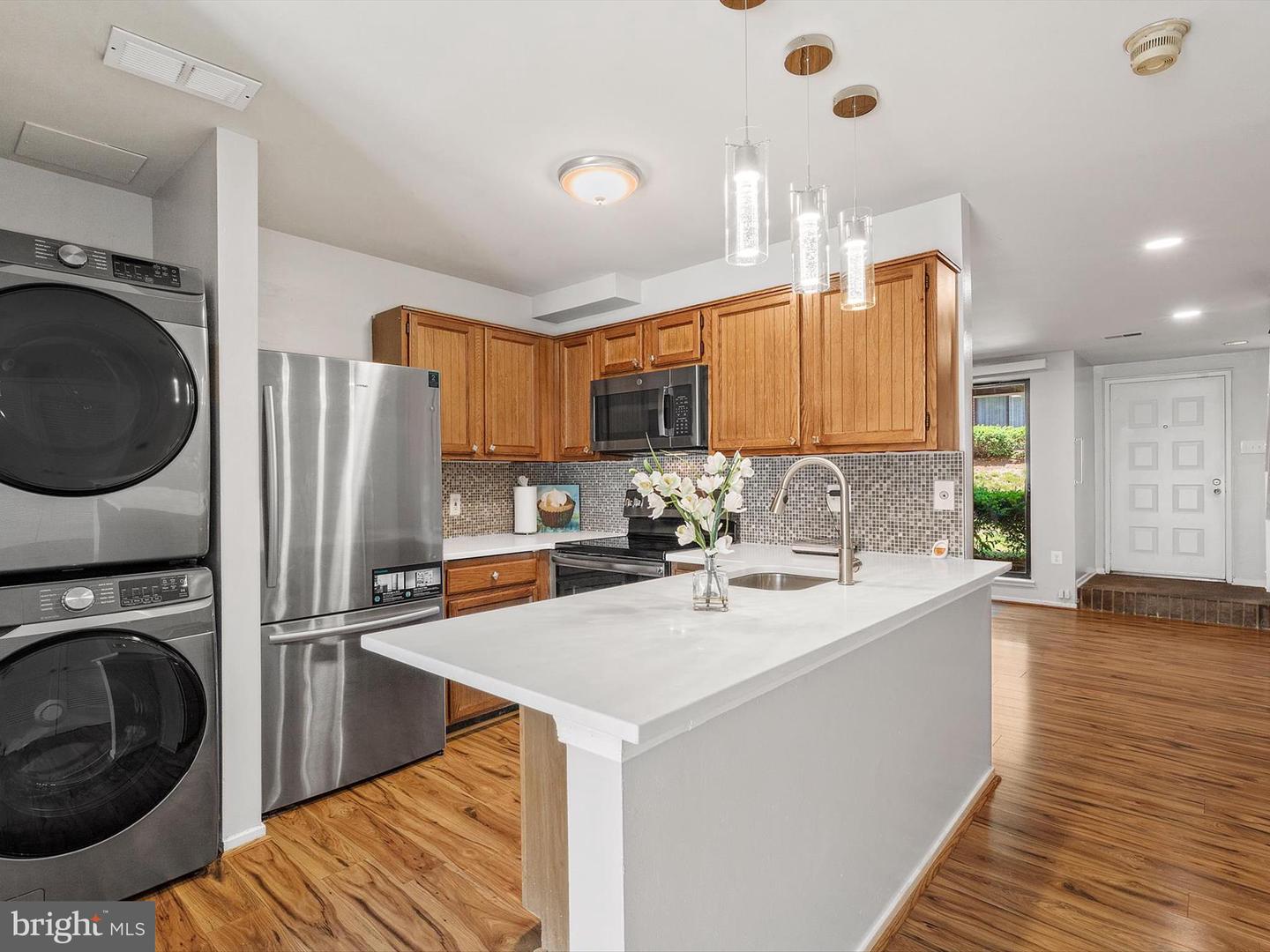 1806 BRYANT ST NE #1806, WASHINGTON, District Of Columbia 20018, 2 Bedrooms Bedrooms, ,2 BathroomsBathrooms,Residential,For sale,1806 BRYANT ST NE #1806,DCDC2202296 MLS # DCDC2202296