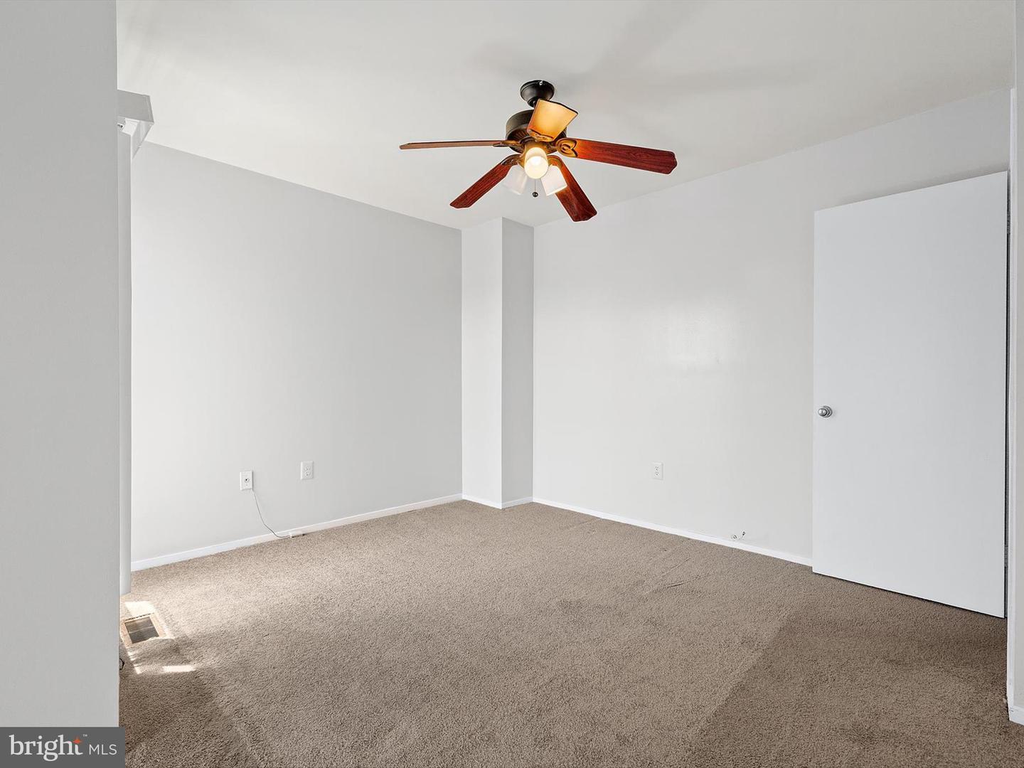 1806 BRYANT ST NE #1806, WASHINGTON, District Of Columbia 20018, 2 Bedrooms Bedrooms, ,2 BathroomsBathrooms,Residential,For sale,1806 BRYANT ST NE #1806,DCDC2202296 MLS # DCDC2202296