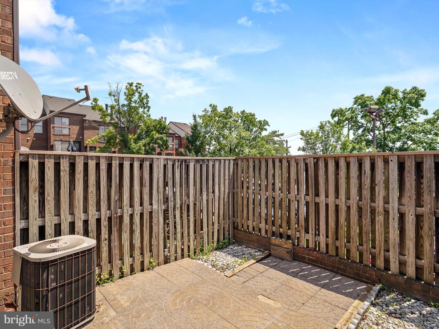 1806 BRYANT ST NE #1806, WASHINGTON, District Of Columbia 20018, 2 Bedrooms Bedrooms, ,2 BathroomsBathrooms,Residential,For sale,1806 BRYANT ST NE #1806,DCDC2202296 MLS # DCDC2202296