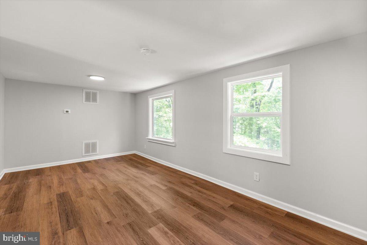 3932 HIDDEN VALLEY LANE, LINDEN, Virginia 22642, 2 Bedrooms Bedrooms, ,1 BathroomBathrooms,Residential,For sale,3932 HIDDEN VALLEY LANE,VAFQ2016788 MLS # VAFQ2016788