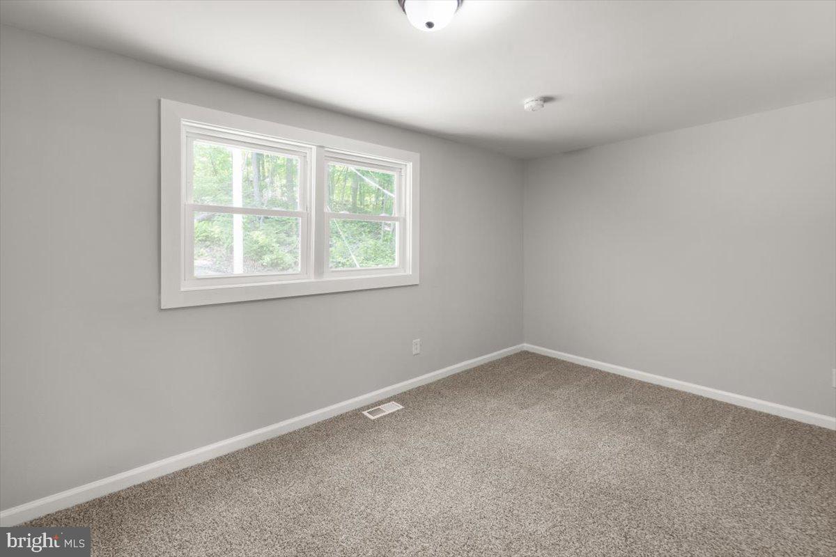 3932 HIDDEN VALLEY LANE, LINDEN, Virginia 22642, 2 Bedrooms Bedrooms, ,1 BathroomBathrooms,Residential,For sale,3932 HIDDEN VALLEY LANE,VAFQ2016788 MLS # VAFQ2016788