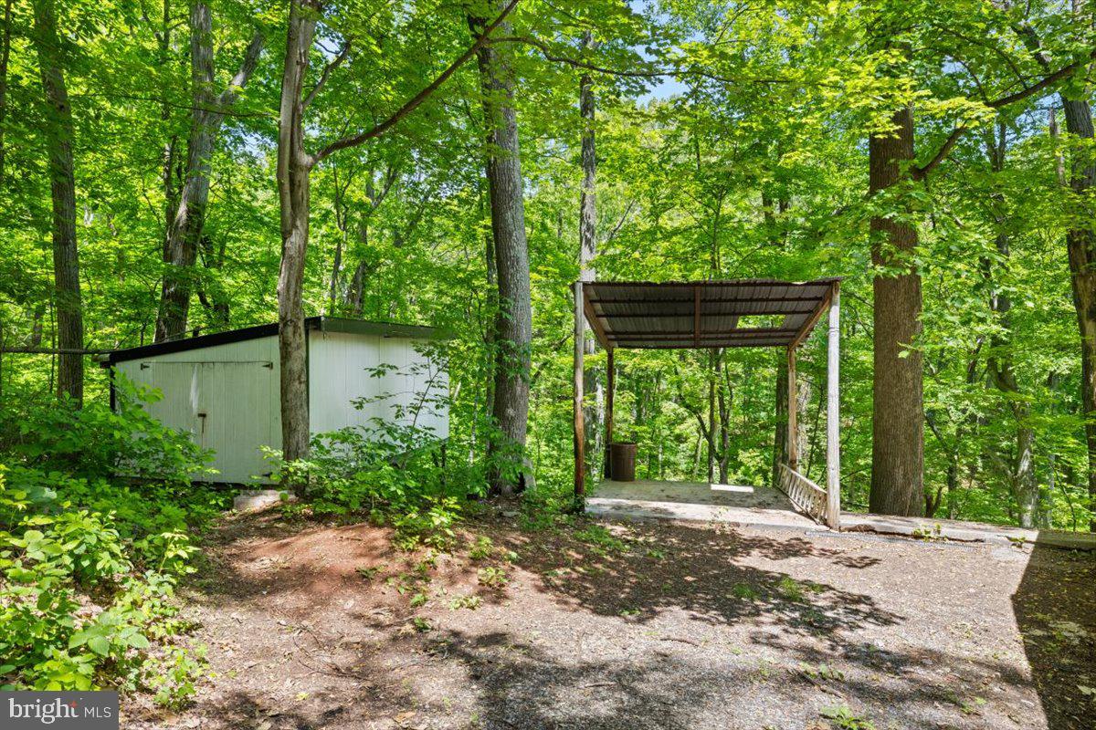 3932 HIDDEN VALLEY LANE, LINDEN, Virginia 22642, 2 Bedrooms Bedrooms, ,1 BathroomBathrooms,Residential,For sale,3932 HIDDEN VALLEY LANE,VAFQ2016788 MLS # VAFQ2016788