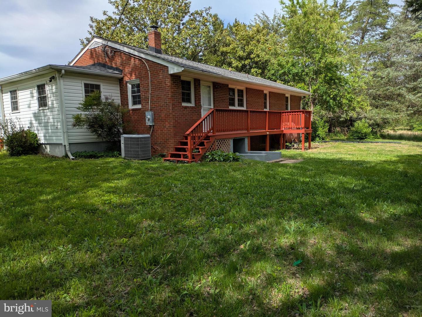 6461 BROKENBURG RD, SPOTSYLVANIA, Virginia 22551, 3 Bedrooms Bedrooms, ,2 BathroomsBathrooms,Residential,For sale,6461 BROKENBURG RD,VASP2033490 MLS # VASP2033490