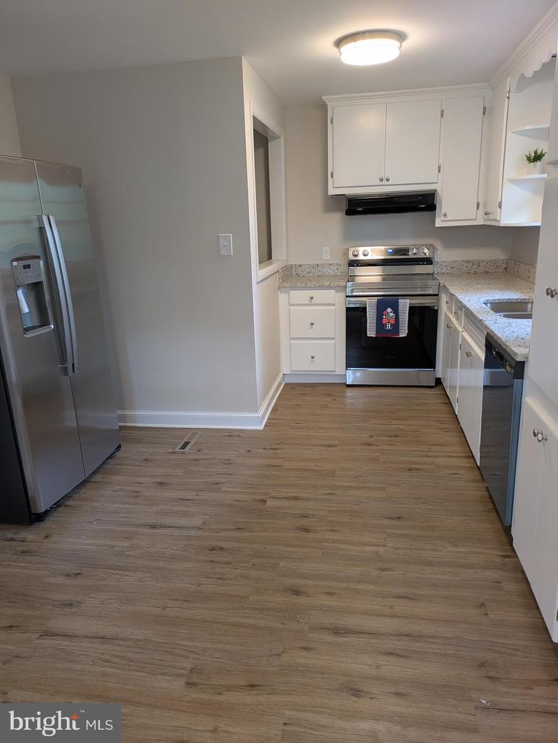 6461 BROKENBURG RD, SPOTSYLVANIA, Virginia 22551, 3 Bedrooms Bedrooms, ,2 BathroomsBathrooms,Residential,For sale,6461 BROKENBURG RD,VASP2033490 MLS # VASP2033490