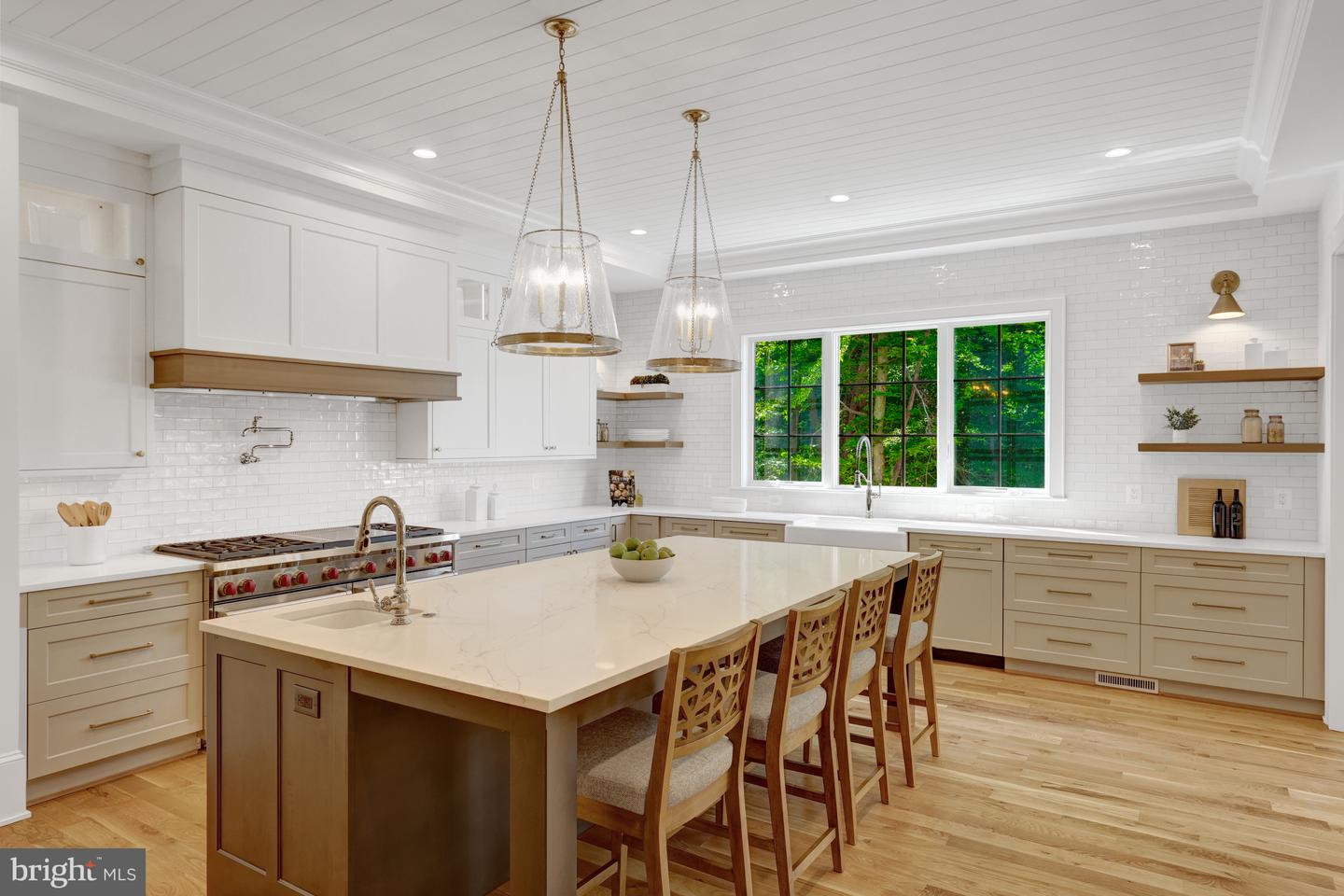 1742 ATOGA AVE, MCLEAN, Virginia 22101, 7 Bedrooms Bedrooms, ,7 BathroomsBathrooms,Residential,For sale,1742 ATOGA AVE,VAFX2243660 MLS # VAFX2243660