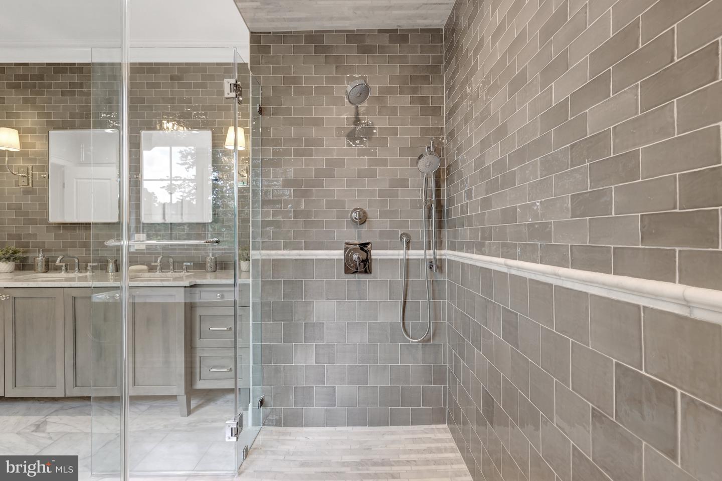 1742 ATOGA AVE, MCLEAN, Virginia 22101, 7 Bedrooms Bedrooms, ,7 BathroomsBathrooms,Residential,For sale,1742 ATOGA AVE,VAFX2243660 MLS # VAFX2243660