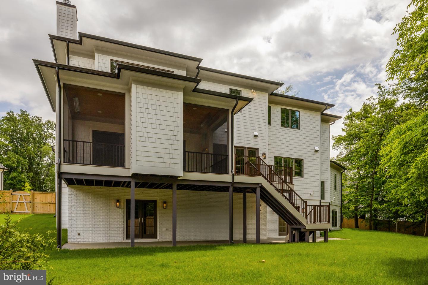 1742 ATOGA AVE, MCLEAN, Virginia 22101, 7 Bedrooms Bedrooms, ,7 BathroomsBathrooms,Residential,For sale,1742 ATOGA AVE,VAFX2243660 MLS # VAFX2243660