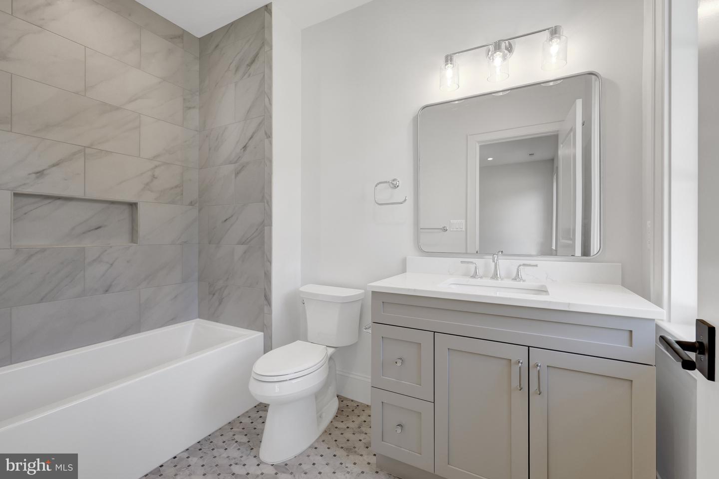 1742 ATOGA AVE, MCLEAN, Virginia 22101, 7 Bedrooms Bedrooms, ,7 BathroomsBathrooms,Residential,For sale,1742 ATOGA AVE,VAFX2243660 MLS # VAFX2243660