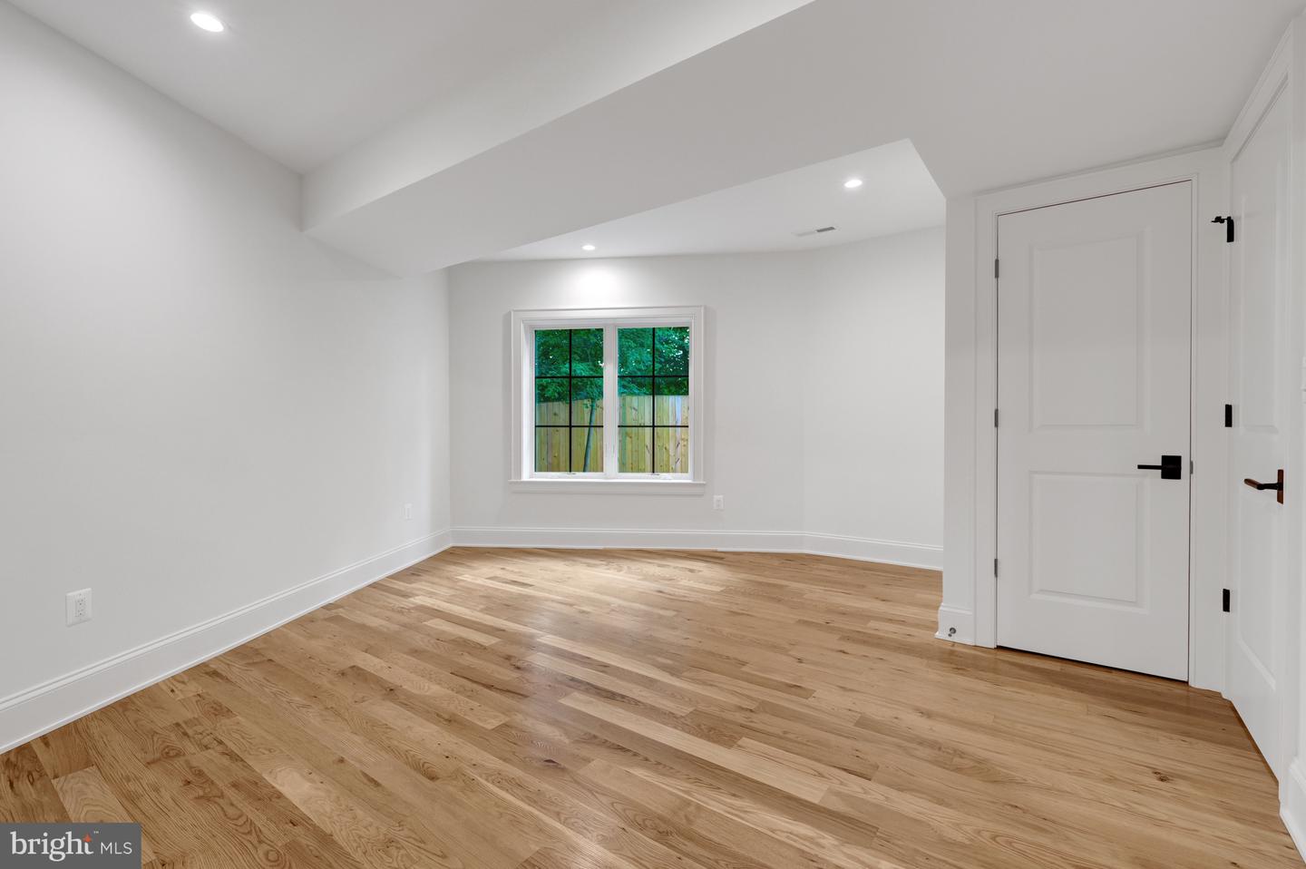 1742 ATOGA AVE, MCLEAN, Virginia 22101, 7 Bedrooms Bedrooms, ,7 BathroomsBathrooms,Residential,For sale,1742 ATOGA AVE,VAFX2243660 MLS # VAFX2243660